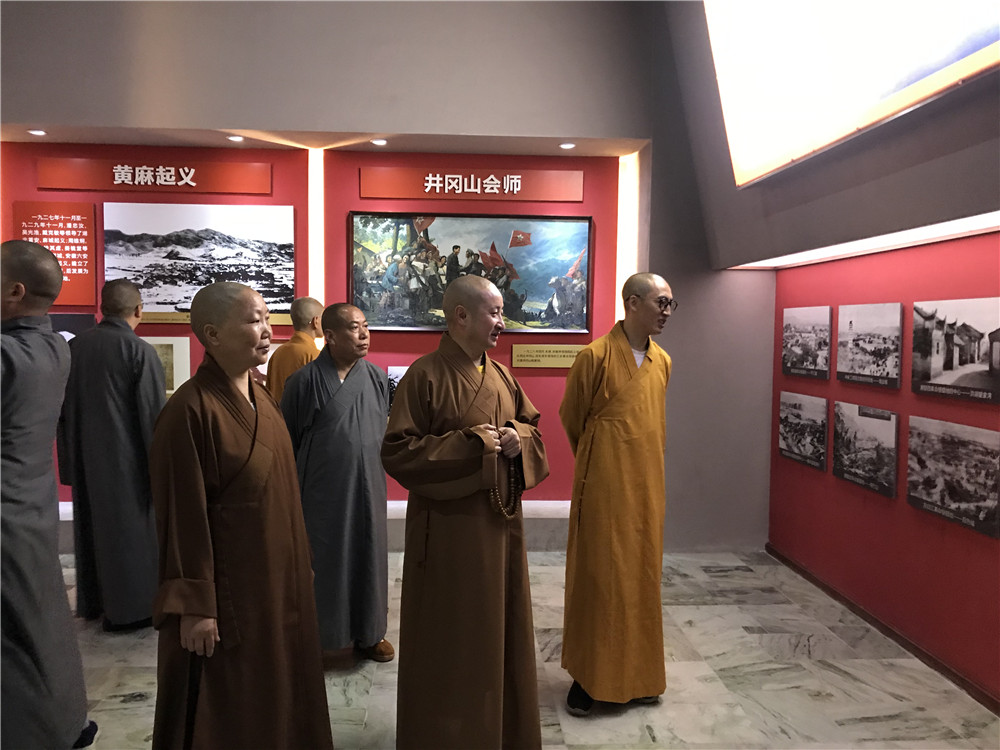 纪念展板_副本.jpg